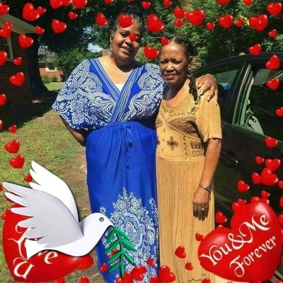 Meet your Posher, Carolyn - Picture 1 of 1